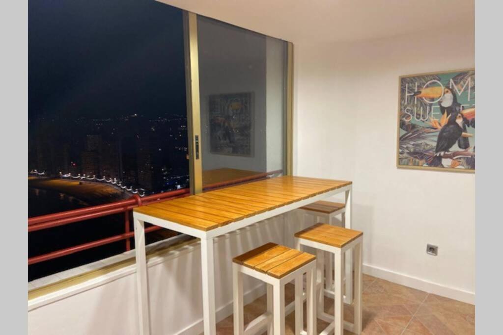 Ideal 1 Benidorm Bagian luar foto