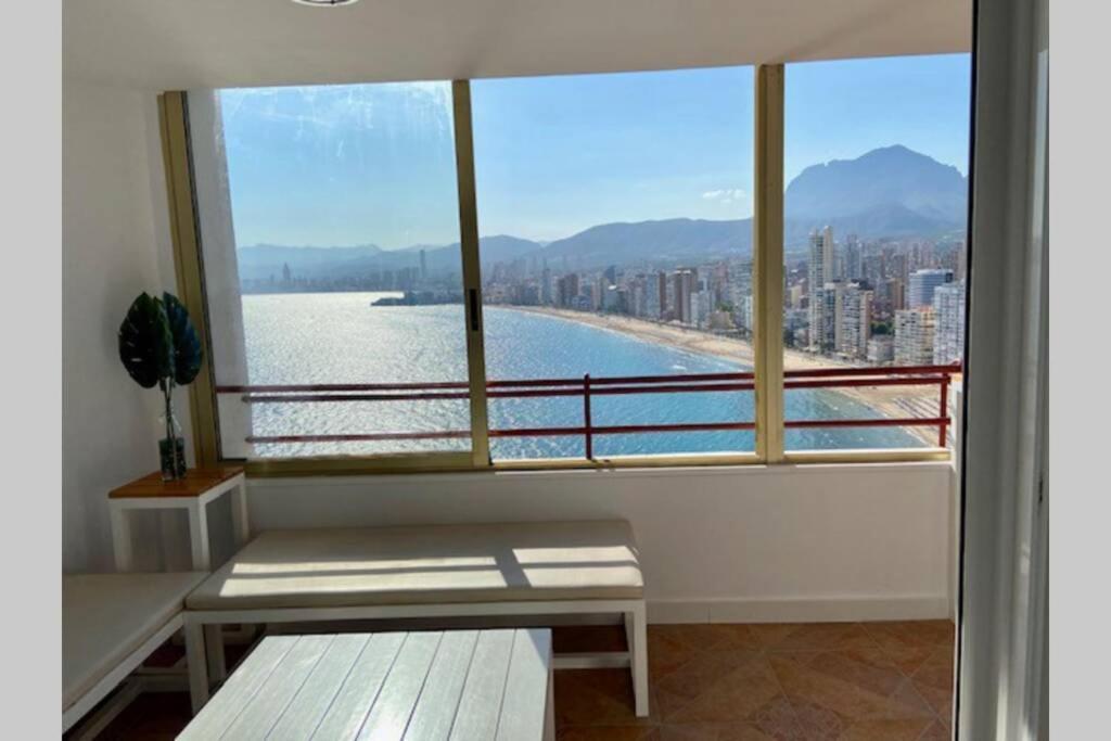 Ideal 1 Benidorm Bagian luar foto