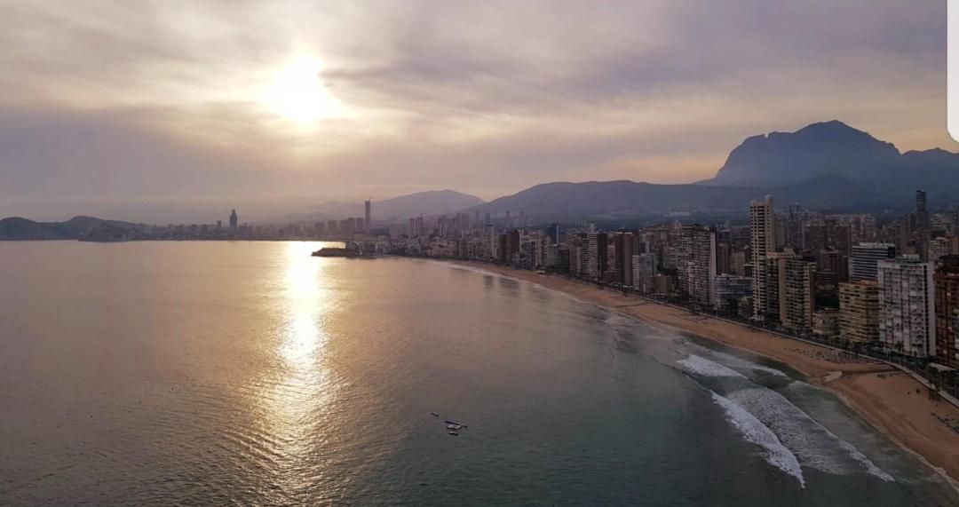 Ideal 1 Benidorm Bagian luar foto